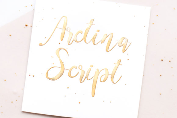 Arctina: A Handwritten Font for Digital Branding